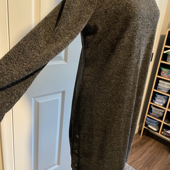 Banana Republic Factory sweater dress size LP - Picture 3 of 5